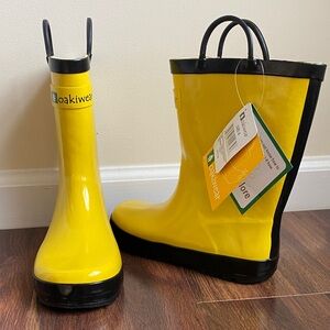 Oaki Rubber Loop Rain Boots Cotton Lining Yellow and Black Size 4
